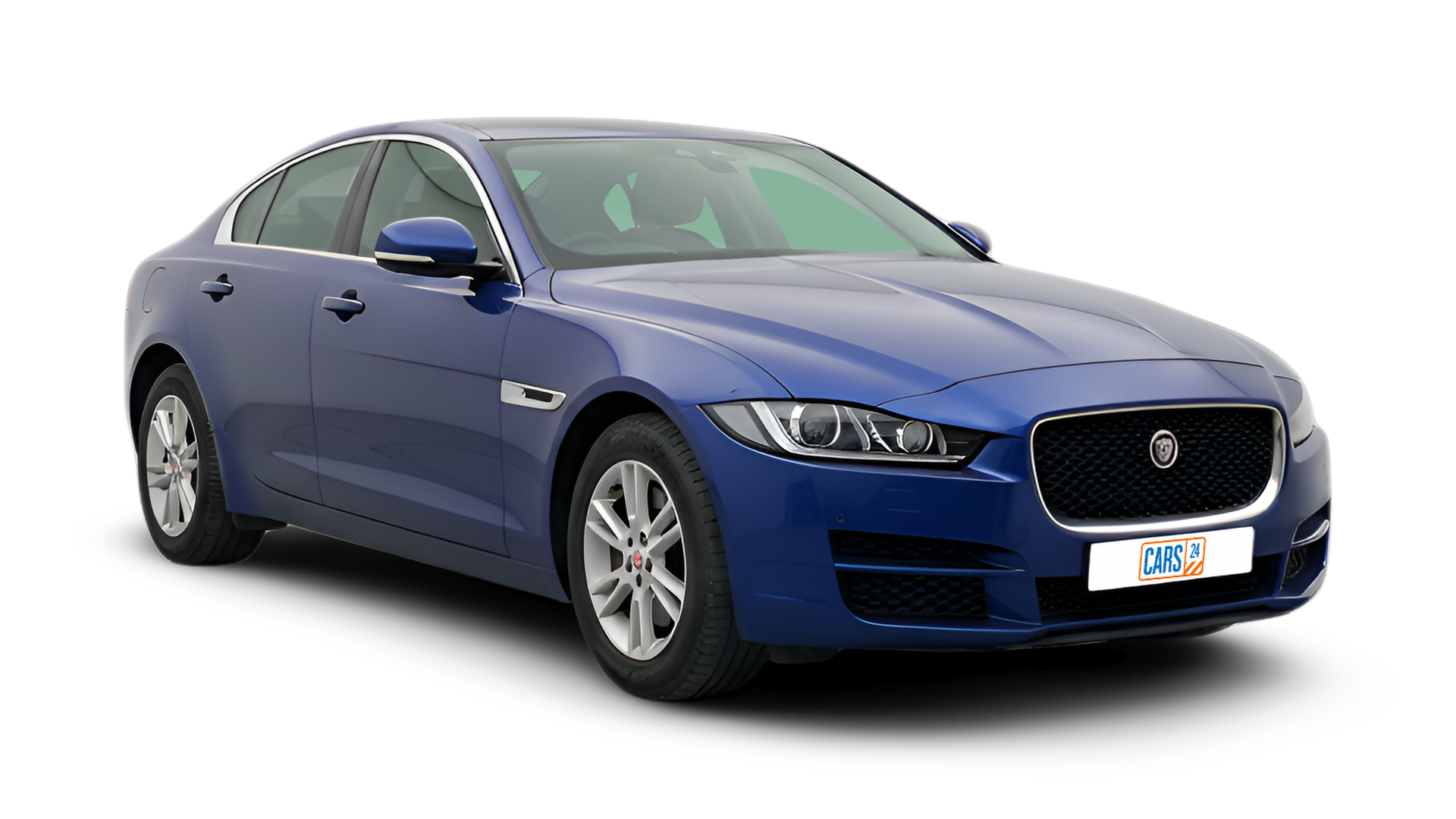 Jaguar XE-img